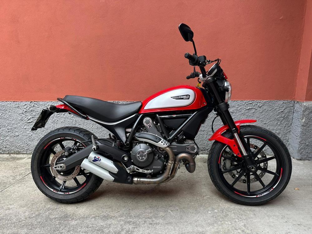 Ducati Scrambler 800 Icon (2015 - 16)