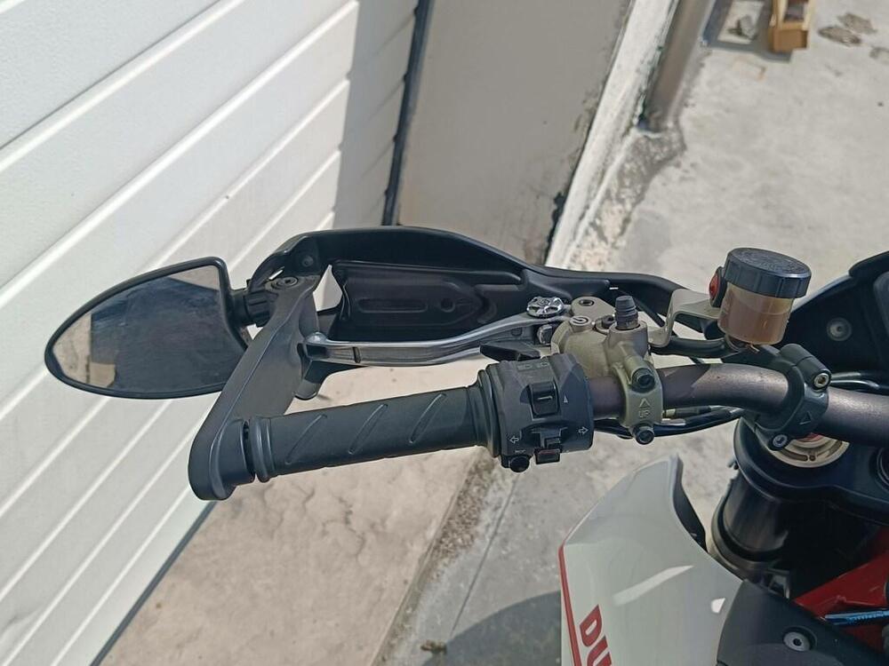 Ducati Hypermotard 1100 EVO SP (2010 - 12) (4)