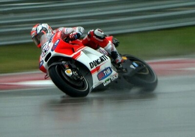 Dovizioso è il più veloce nelle FP1 bagnate di Austin