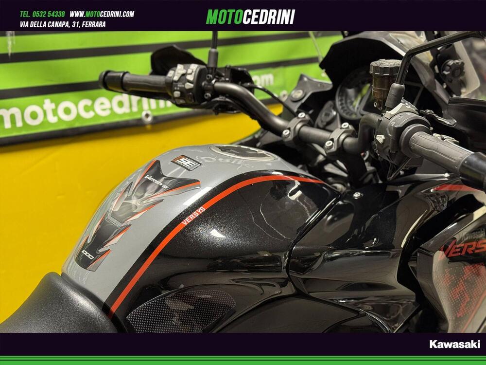 Kawasaki Versys 1000 SE Tourer Plus (2021) (8)