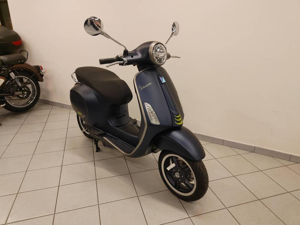 Vespa Primavera Elettrica 70 Tech (2024 - 26) (2)