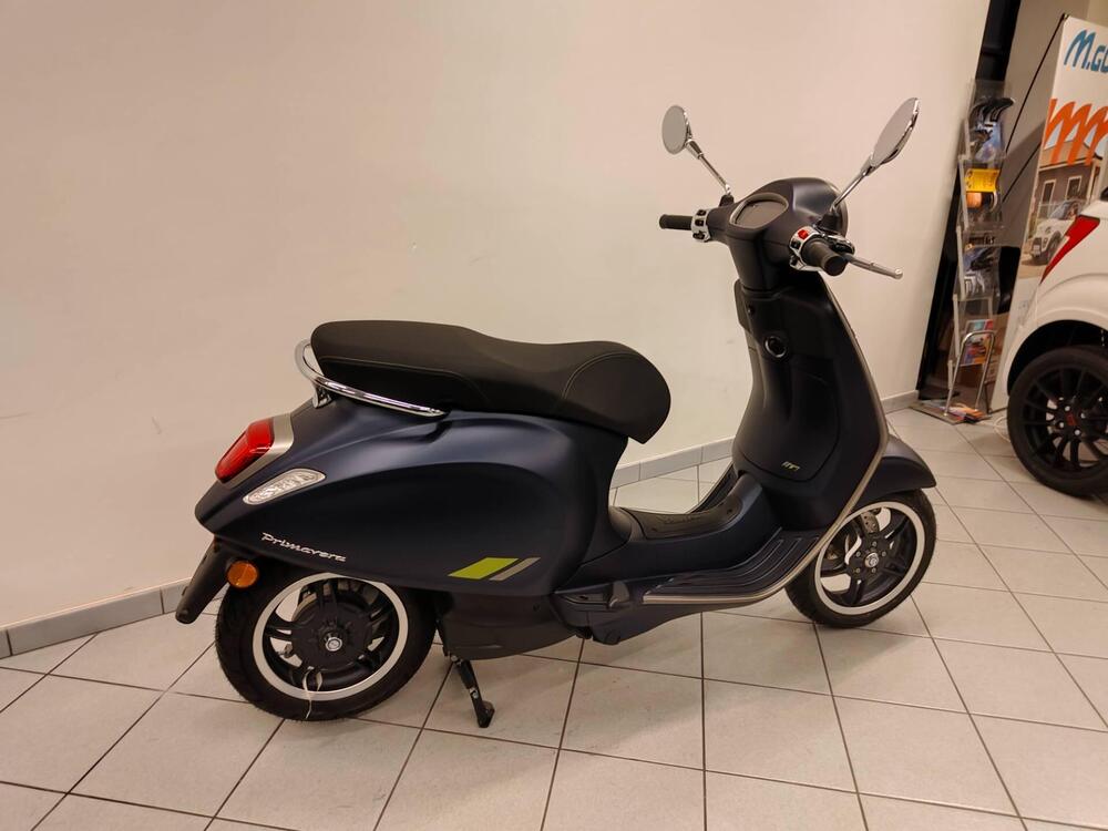 Vespa Primavera Elettrica 70 Tech (2024 - 26) (7)