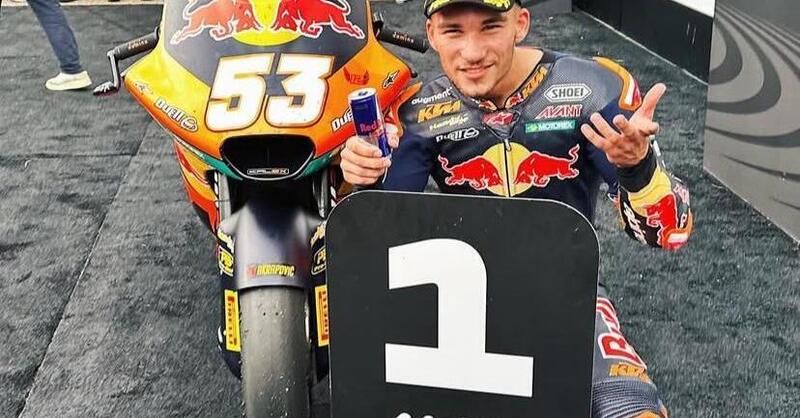 MotoGP 2025. GP di Germania. Moto2: la gara finisce con una bandiera rossa e la vittoria va a Deniz Oncu! 