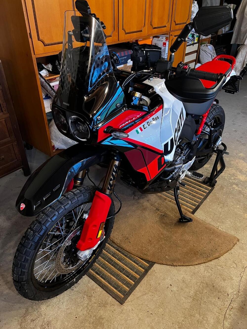 Ducati DesertX Rally (2024 - 25) (2)