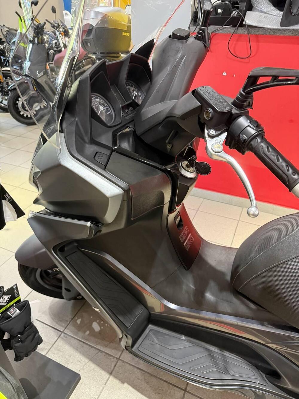 Kymco Downtown 350i ABS (2016 - 20) (6)
