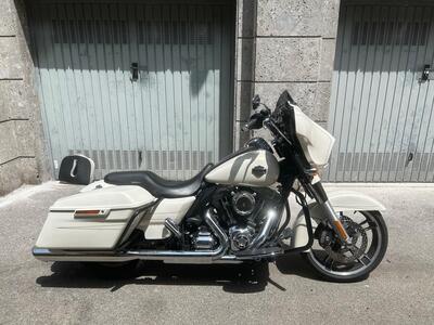Harley-Davidson 1690 Street Glide Special (2014 - 16) - FLHX usata