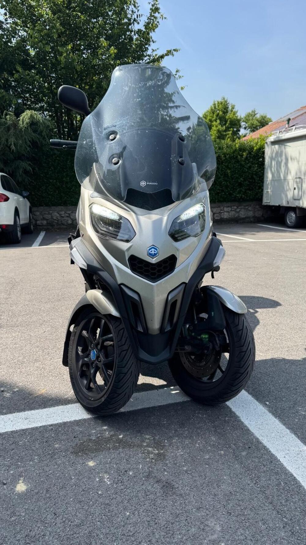 Piaggio MP3 400 ABS Hpe (2023 - 25) (8)