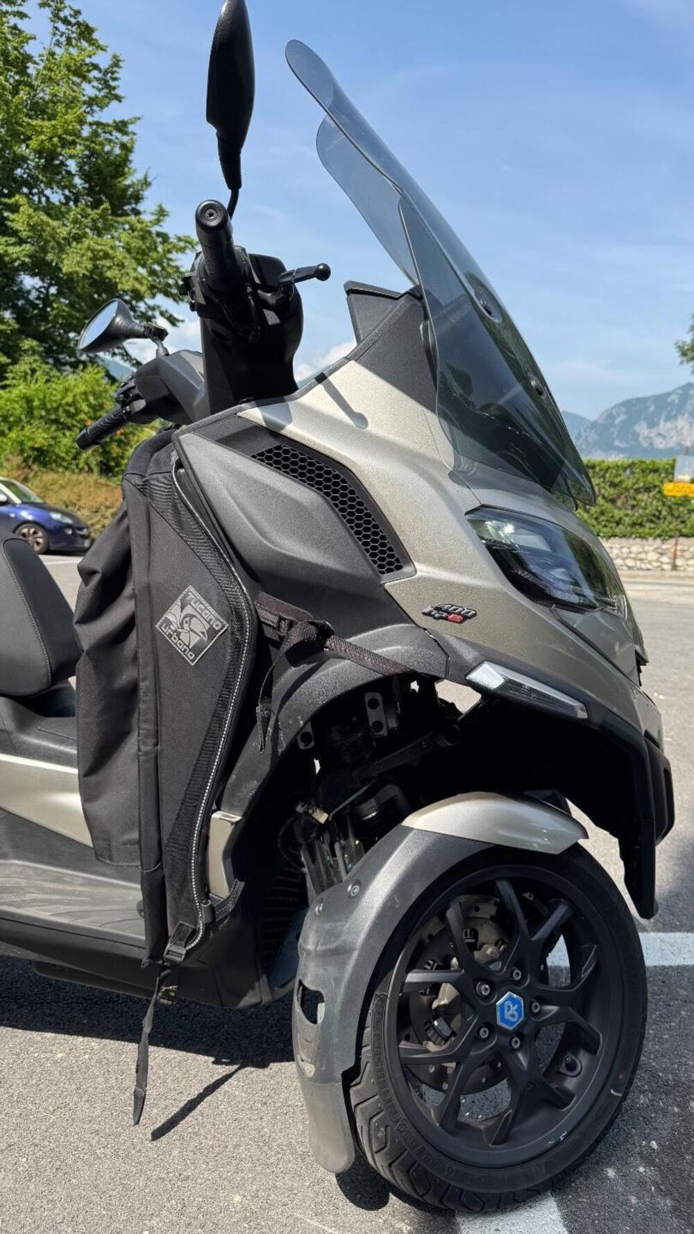 Piaggio MP3 400 ABS Hpe (2023 - 25) (9)