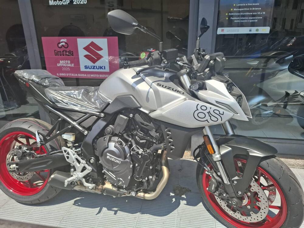 Suzuki GSX-8S (2025 - 26)