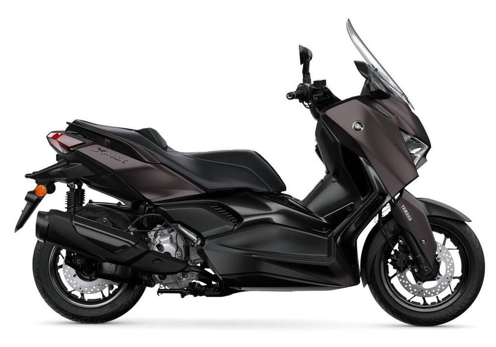Yamaha X-Max 300 Tech Max+ (2025) (4)