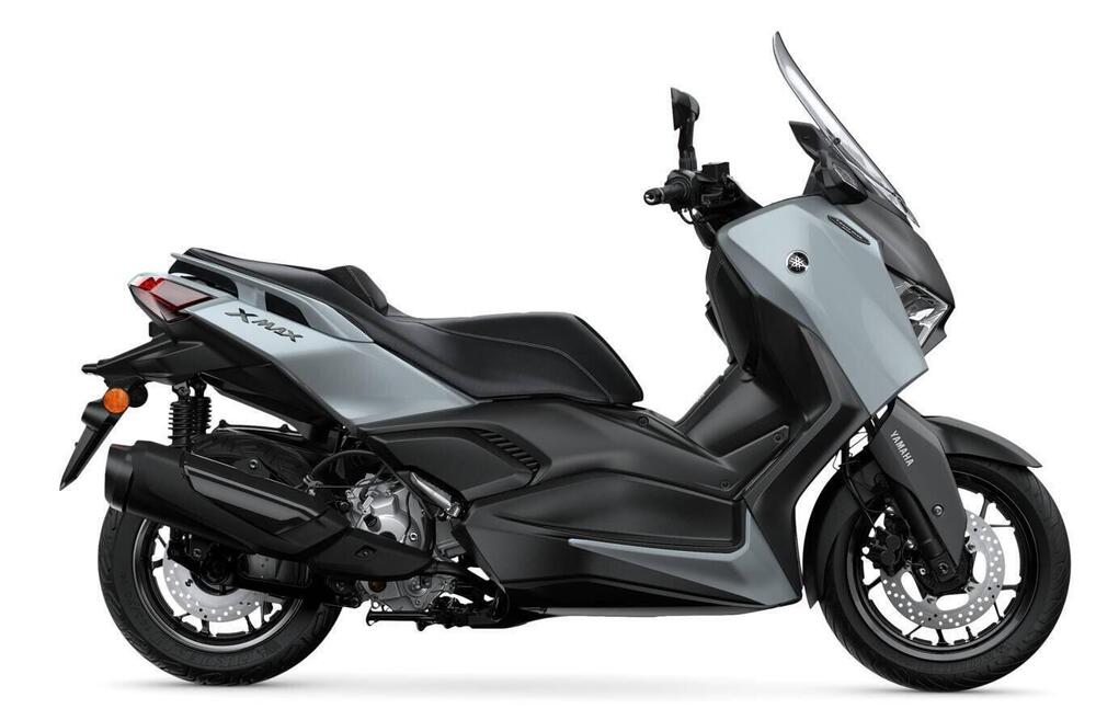 Yamaha X-Max 300 Tech Max (2025) (2)