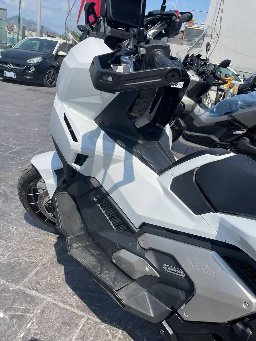 Honda X-ADV 750 (2025 - 26) (10)