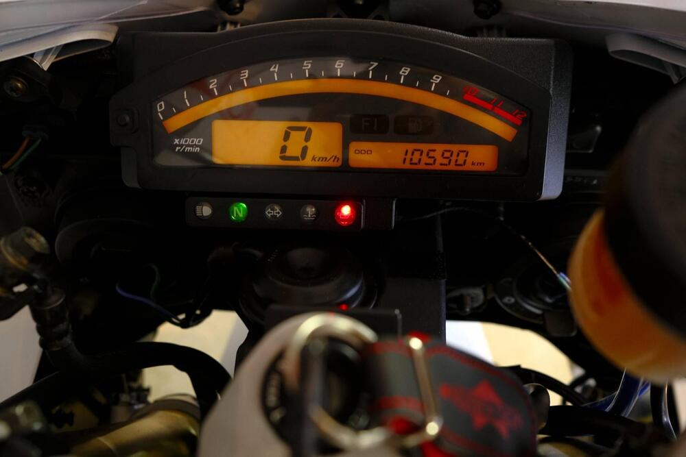 Honda VTR 1000 SP-2 (2002 - 06) (5)