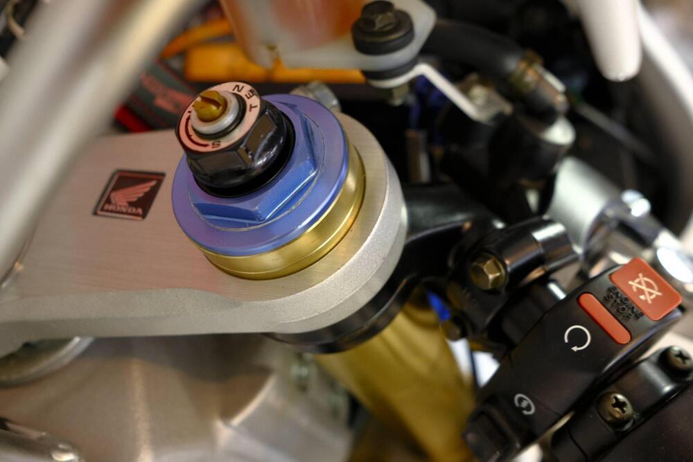 Honda VTR 1000 SP-2 (2002 - 06) (6)