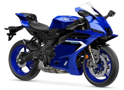 Yamaha YZF R9 (2025) nuova