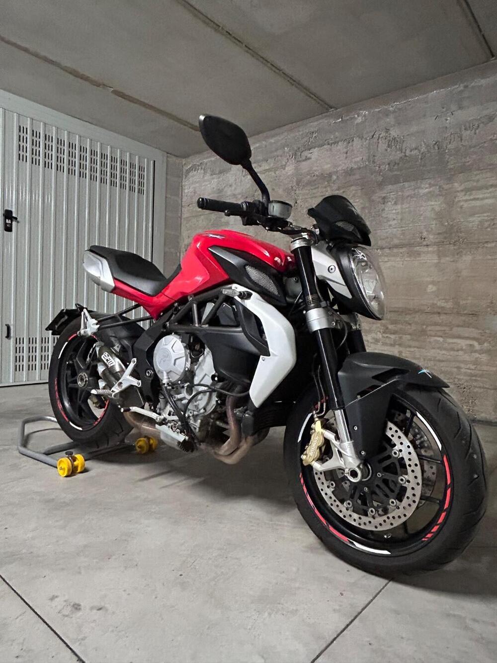 MV Agusta Brutale 675 EAS (2011 - 14)