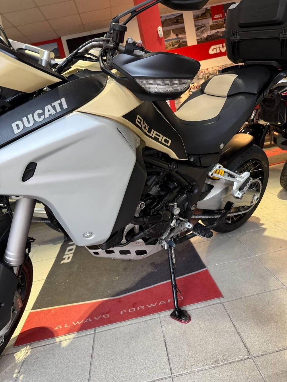 Ducati Multistrada 1200 Enduro Pro (2017 - 18) (3)