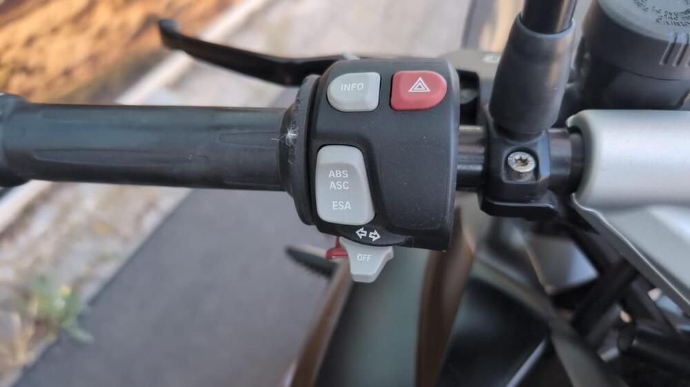 Bmw K 1300 R (2009 - 16) (6)