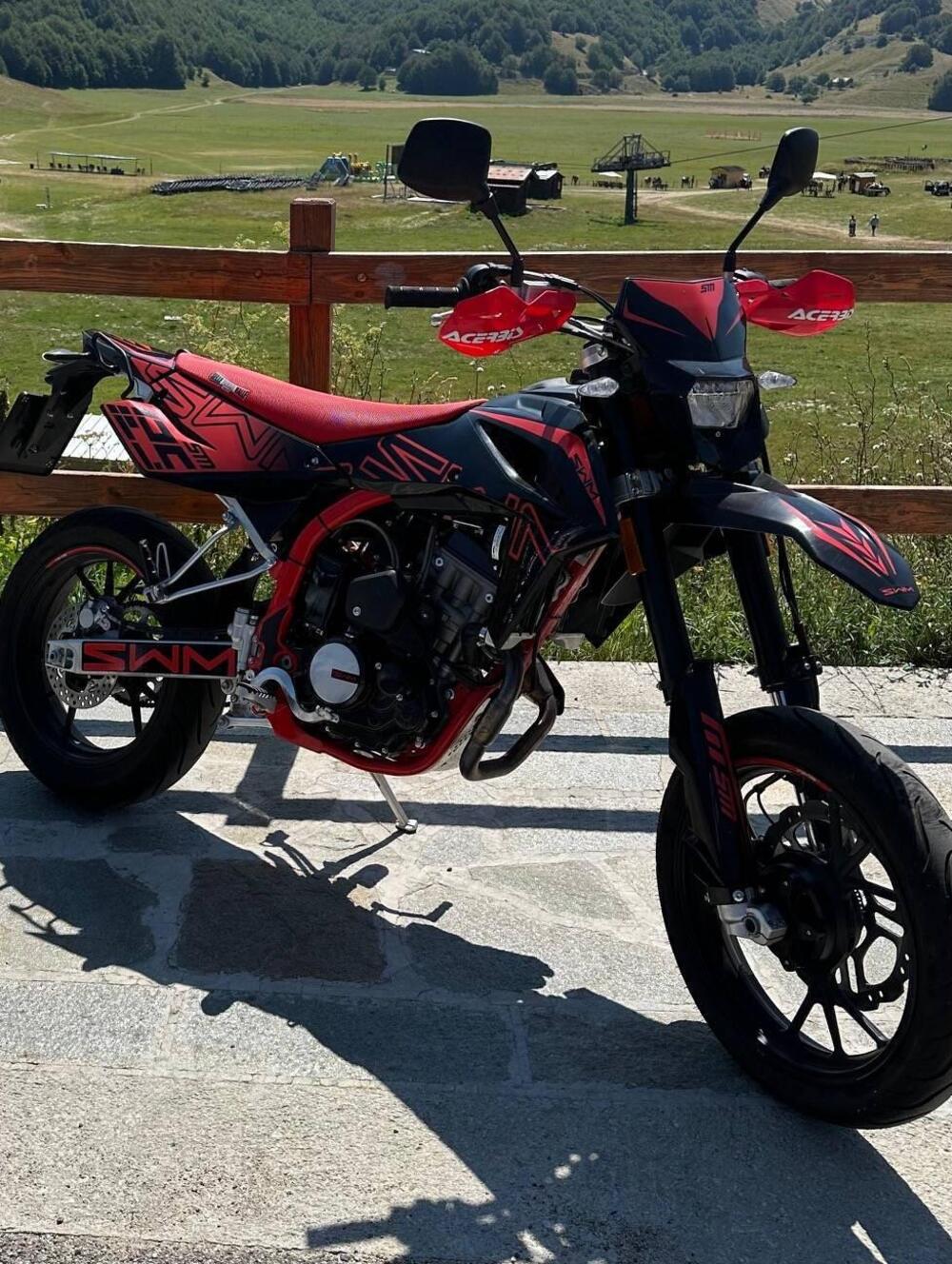 Swm RS 125 R (2021 - 23) (6)