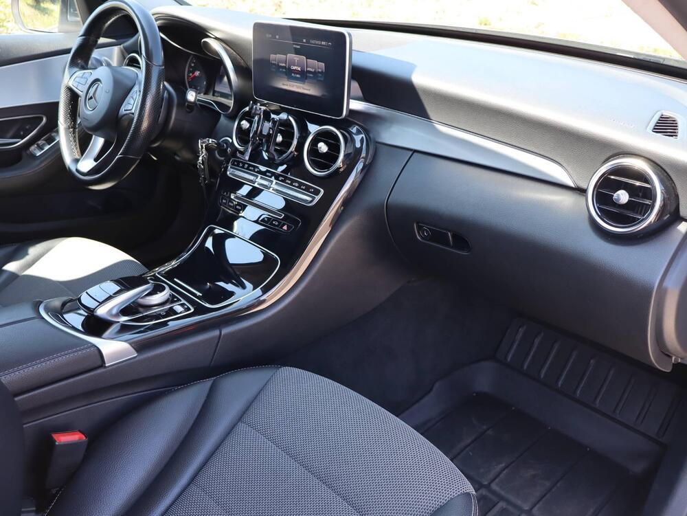 Mercedes-Benz Classe C Station Wagon usata a Roma (11)
