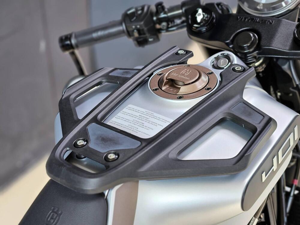 Husqvarna Vitpilen 401 (2021 - 23) (9)