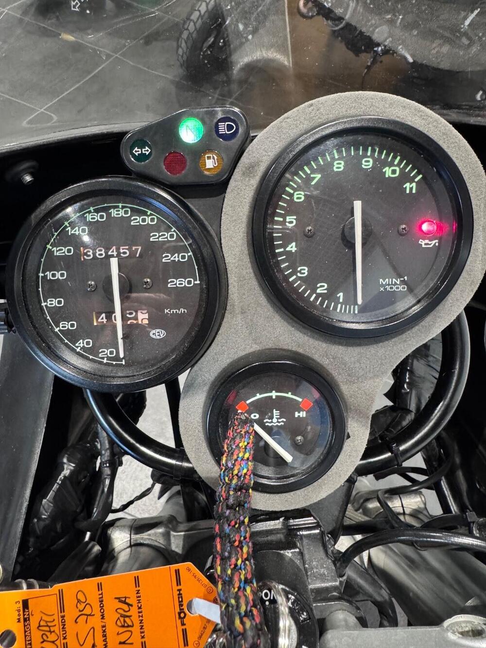 Ducati SuperSport 750 (1999 - 02) (4)