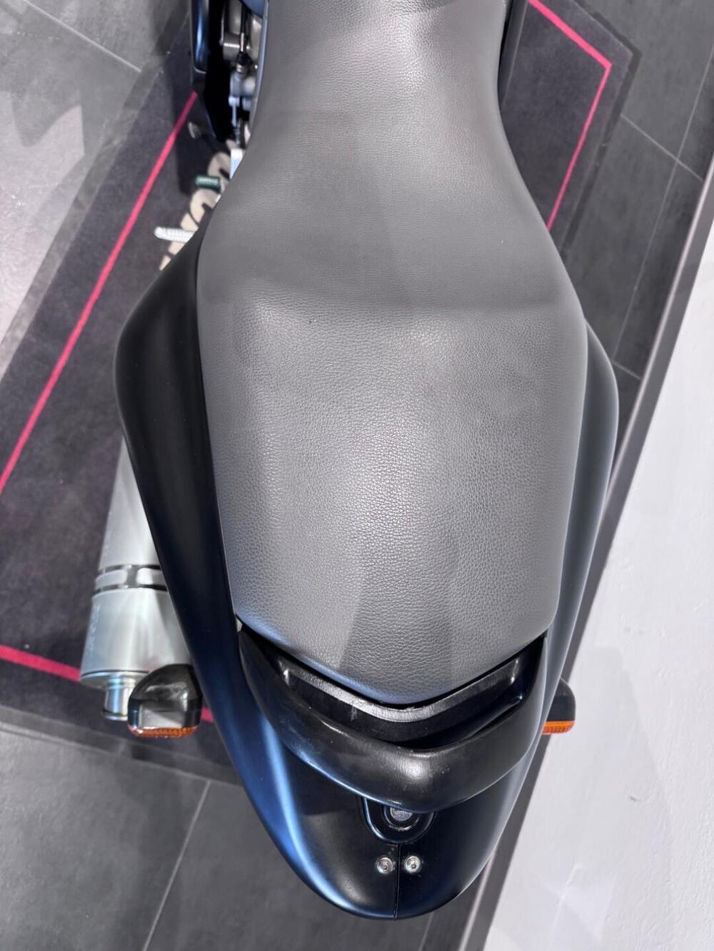 Ducati SuperSport 750 (1999 - 02) (9)