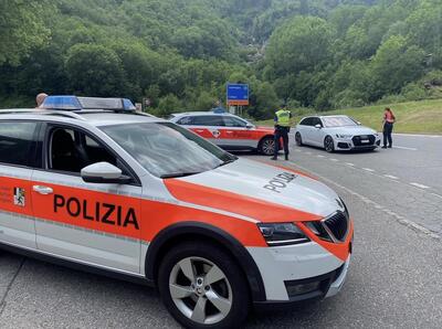 Qui non guiderai mai pi&ugrave;: italiano beccato dalla Polizia Cantonale