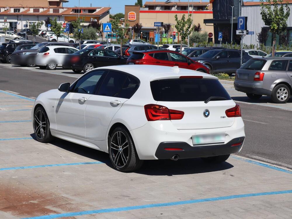 BMW Serie 1 5p. usata a Roma (7)