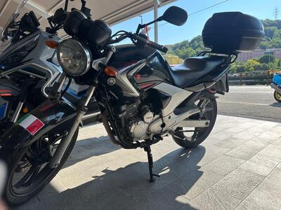 Yamaha YBR 250 (2006 - 13) usata