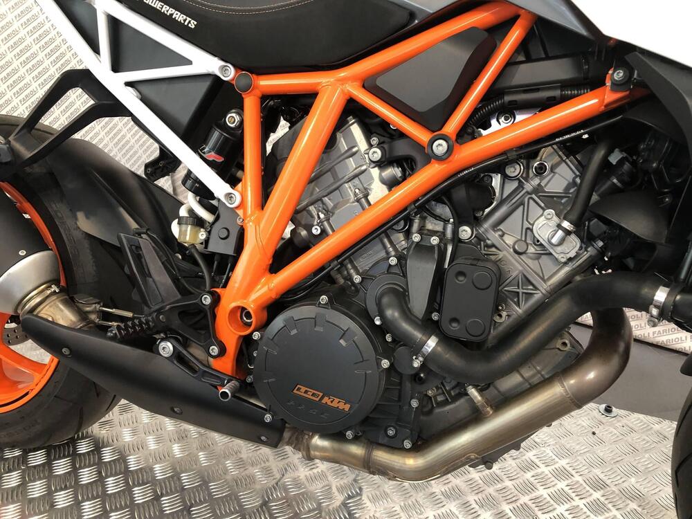 KTM 1290 Super Duke R ABS (2017 - 18) (10)