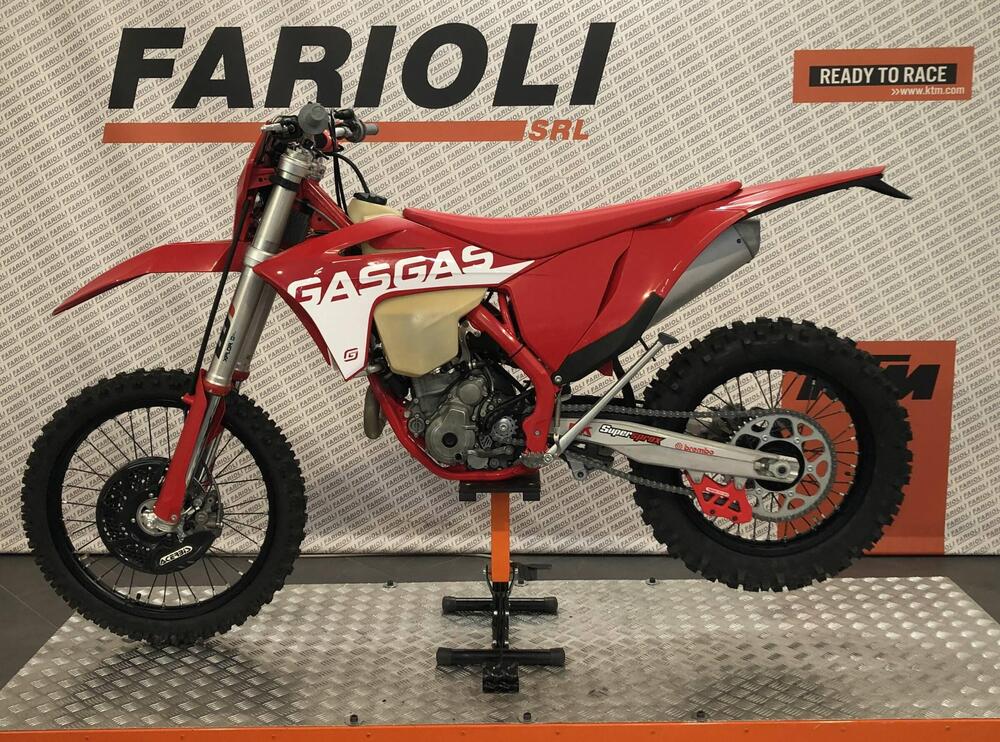 GASGAS EC 250 F (2023) (2)