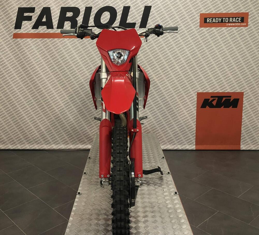 GASGAS EC 250 F (2023) (4)