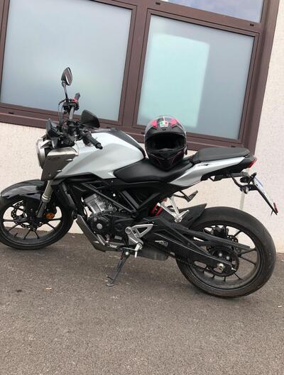 Honda CB 125 R (2021 - 23) usata