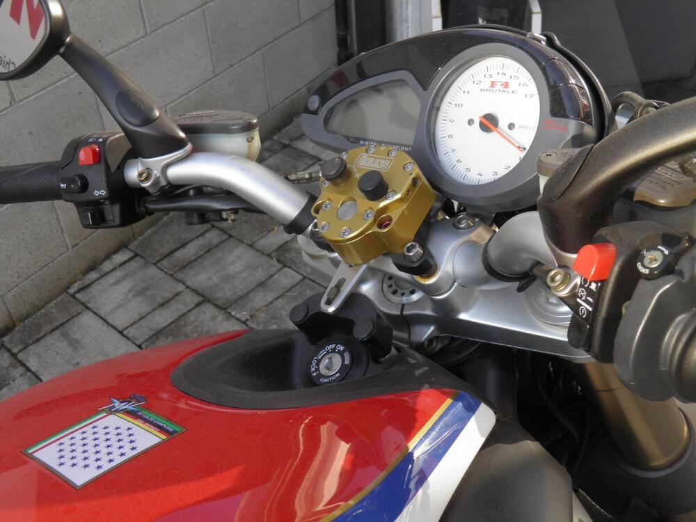MV Agusta Brutale 750 America (2004 - 06) (4)