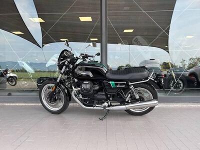 Moto Guzzi V7 III Special (2017 - 20) usata