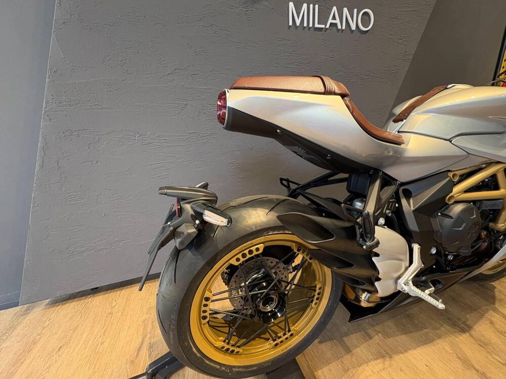 MV Agusta Superveloce 800 S (2021 - 25) (5)