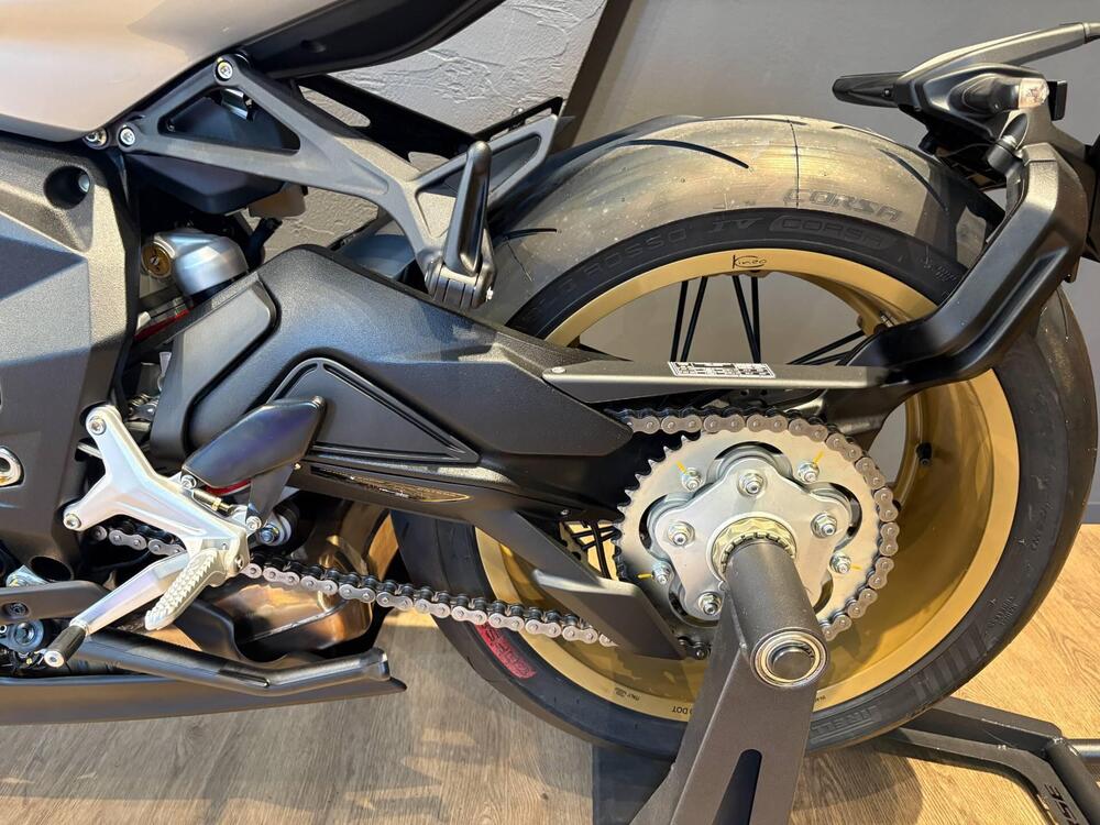 MV Agusta Superveloce 800 S (2021 - 25) (9)