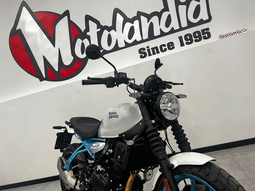 Royal Enfield Guerrilla 450 (2024 - 25) (2)