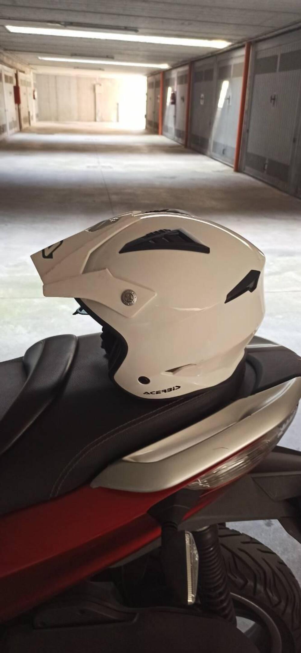 Piaggio Mp3 300 ie Yourban LT (2011 - 16) (16)