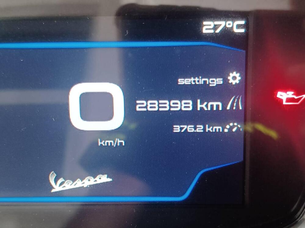 Vespa GTS 300 Supertech Hpe (2021 - 22) (11)