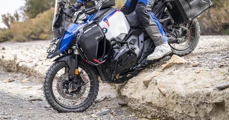 Wunderlich: protezione sensore livello olio R 1300 GS e Adventure