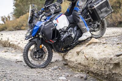 Wunderlich: protezione sensore livello olio R 1300 GS e Adventure