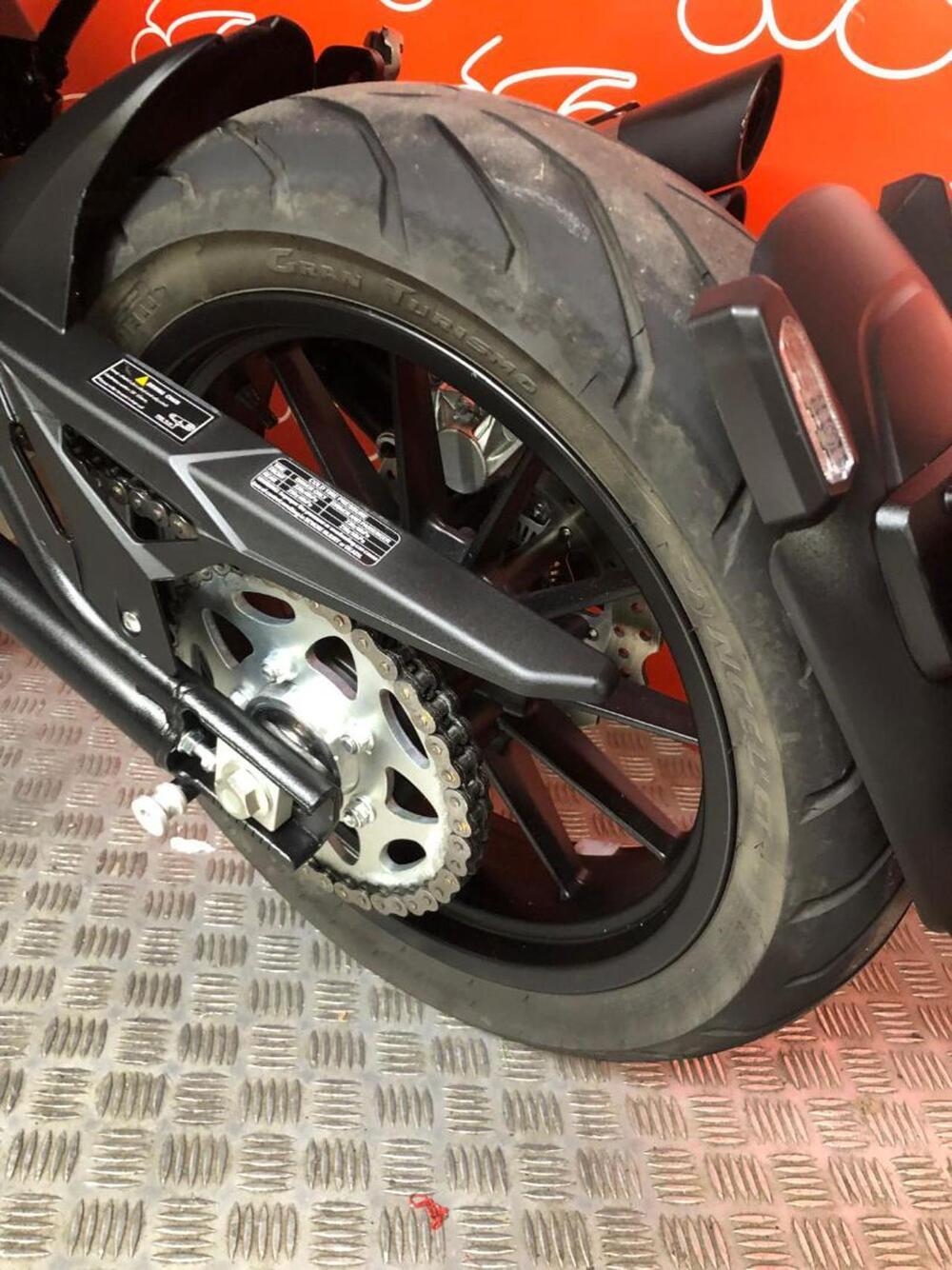 Benelli 502 C (2021 - 25) (7)