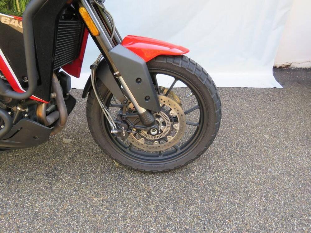 Moto Morini X-Cape 650 (2021 - 25) (6)