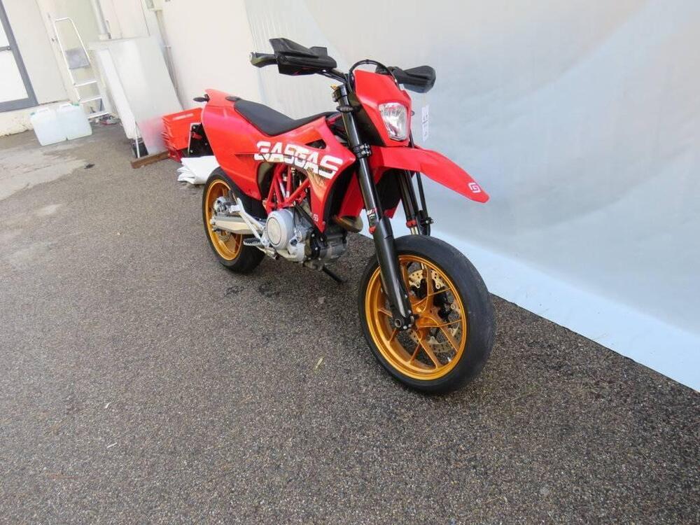 GASGAS SM 700 (2022 - 26) (3)