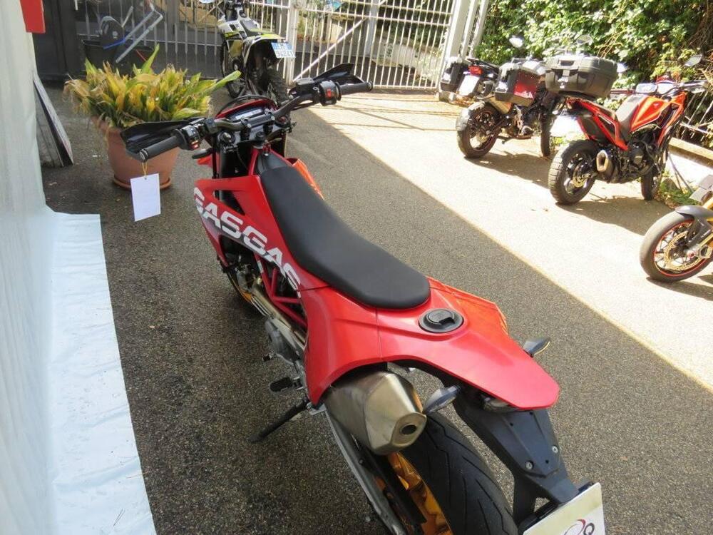 GASGAS SM 700 (2022 - 26) (4)