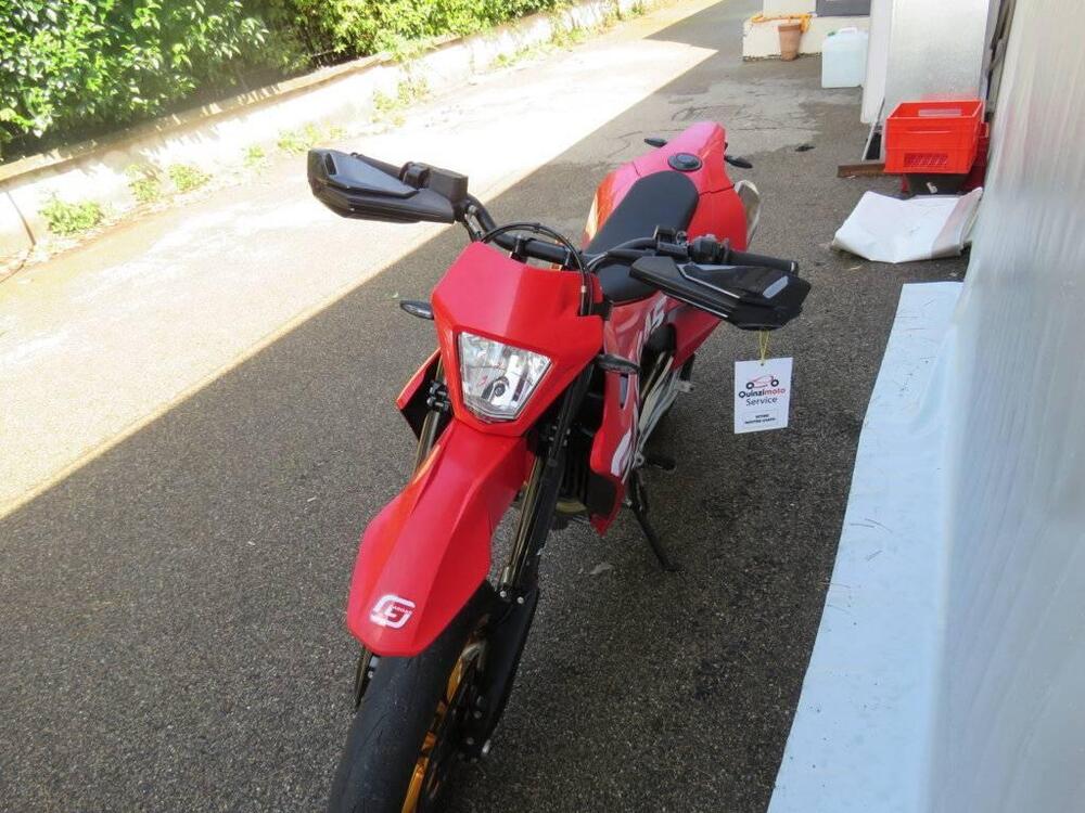 GASGAS SM 700 (2022 - 26) (5)