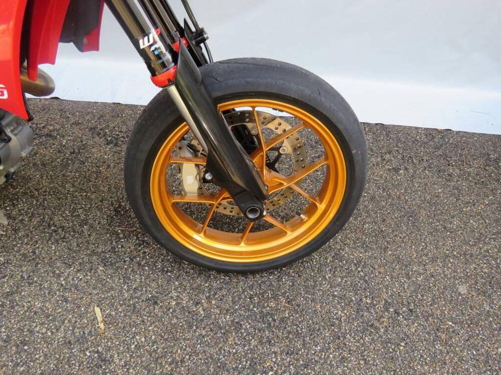 GASGAS SM 700 (2022 - 26) (6)