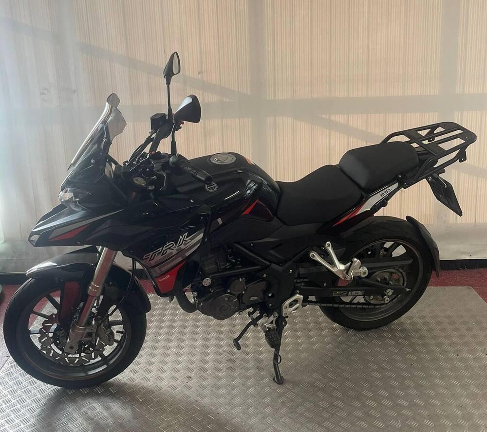 Benelli TRK 251 (2022 - 25) (2)